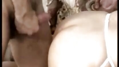 و یا رفتن به مناسب انجمن تازه دسته یا برچسب دو روسپیان آماده سینه کوچک سکسی برای انجام الت مرد