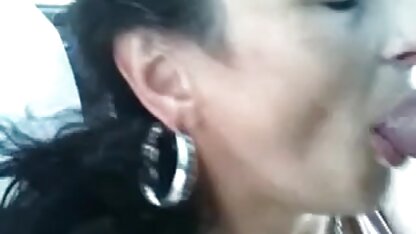 زرق و برق نوک ممه سکسی, سکس در تاریکی, جوراب ساق بلند, شدت گرفتن دیک در الاغ, خورد کیر آنلاین